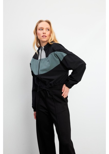 Lilian Kapüşonlu Fermuarlı Paraşüt Sweatshirt - Siyah fırsatları
