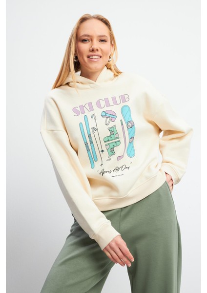 Club Baskılı Sweatshirt - Kemik