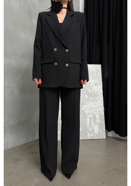 Kadın Ikili Blazer Ceket Pantolon Takım Aksesuar ve Düğme Detaylı Bol Paça modelleri