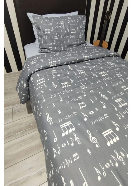 Nota Desenli Genç Müzik 4 Parça Lastikli Çarşaflı Tek Kişilik Nevresim Takımı fırsatları