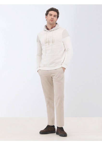 Bej Düz Dokuma Regular Fit Casual Pamuk Karışımlı Pantolon