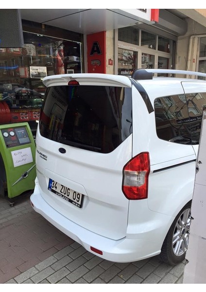 Ford Courier Beyaz Spoiler indirimleri