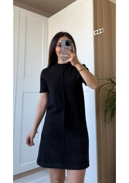 Yumuşak Mini Elbise-Siyah