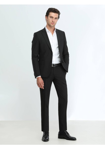 Siyah Düz Modern Fit Yün Karışımlı Takım Elbise