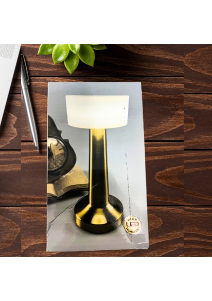Global KML103 3 Fonksiyonlu Şarjlı ve Dimli Krom LED Masa Lambası (Beyaz + Ilık Beyaz + Gün Işığı)