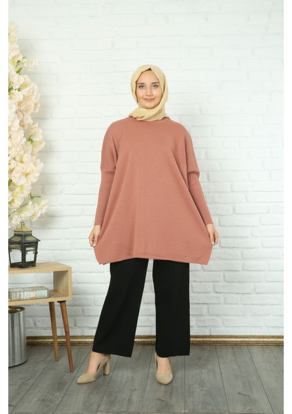 Yanları Yırtmaçlı Triko Tunik