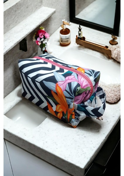 Makyaj ve Kozmetik Çantası-Makyaj PD6289