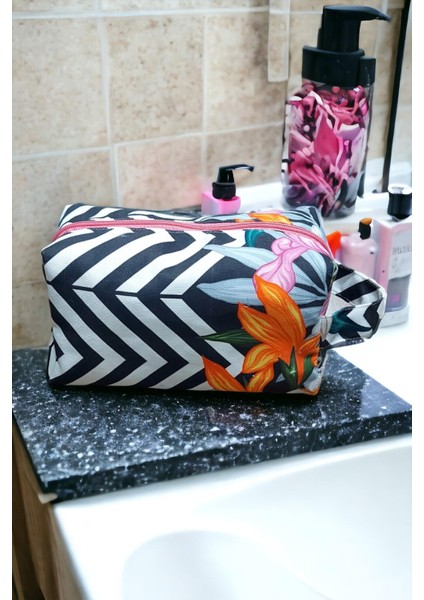 Makyaj ve Kozmetik Çantası-Makyaj PD6289 modelleri