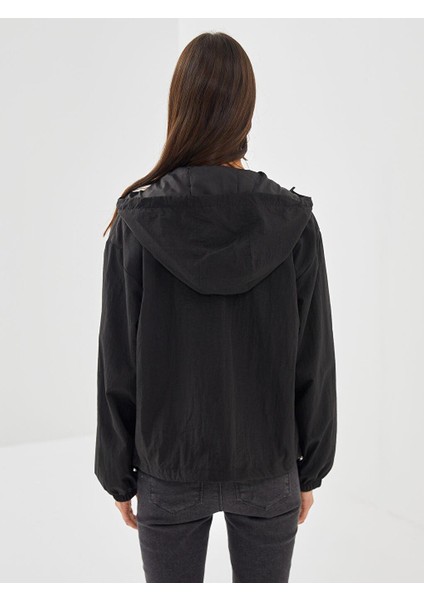 Lcw Vision Kapüşonlu Kadın Yağmurluk indirimleri