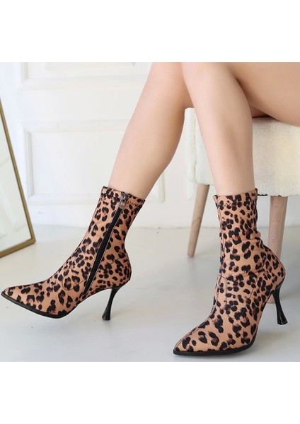 Moert Leopar Cilt Streç Topuklu Bot fırsatları