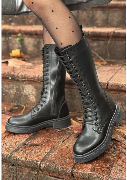 Dorin Siyah Cilt Bağcıklı Çizme