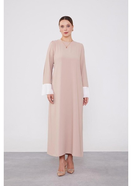 K.bej Kolları Şifon Pliseli Elbise