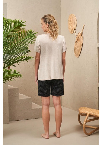 25184 Kadın Yuvarlak Yaka Kısa Kollu Baskılı Puanlı Şort Takım fırsatları