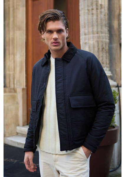 Kontrast Yakalı Su Geçirmez Kapitone Siyah Ceket Mont - 4012DNGR