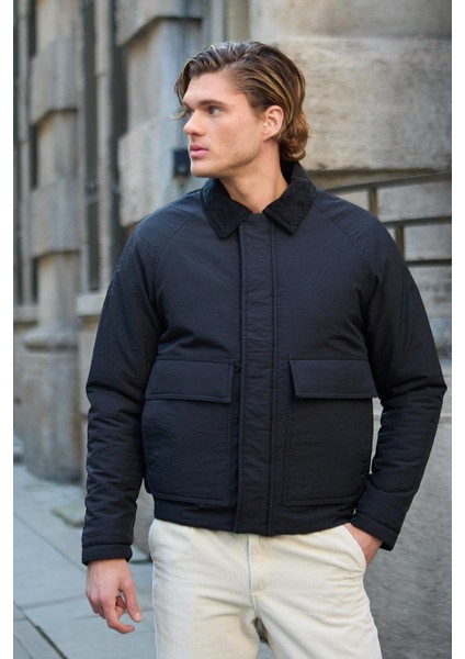 Kontrast Yakalı Su Geçirmez Kapitone Siyah Ceket Mont - 4012DNGR fırsatları