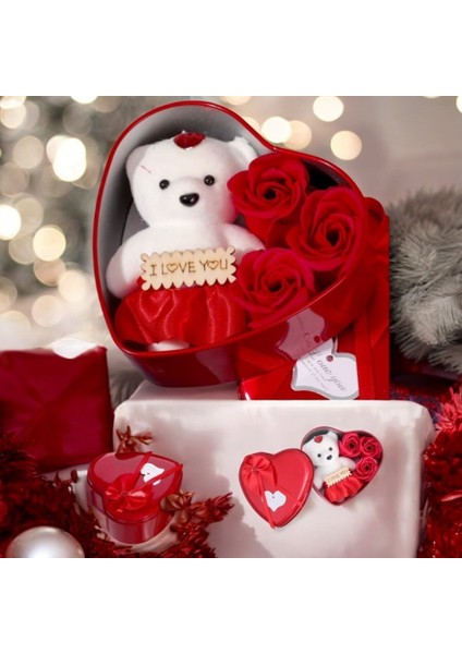 Romantik Sevgililer Günü Hediyesi Mini Boy Zarif Metal Kalp Kutuda Mini Ayıcık ve 3 Yapay Gül (12 Cm)