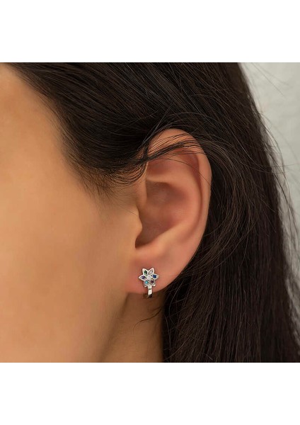 Gümüş Renkli Çiçek Küpe fiyatları