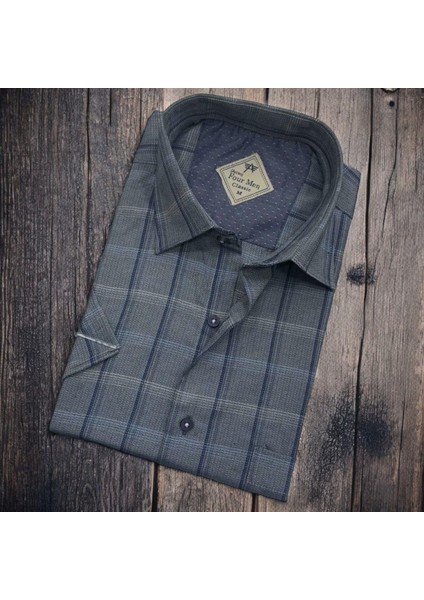 Pamuklu Linen Kumaş Kısa Kollu Erkek Gömlek (Regular Kalıp)