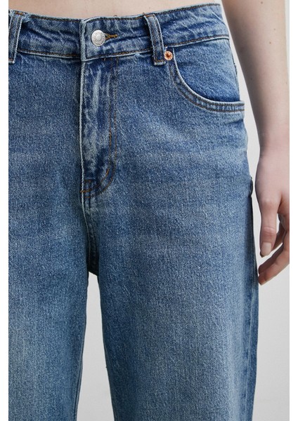 Beş Cepli Yüksek Bel Boru Paça Jean Mavi indirimleri
