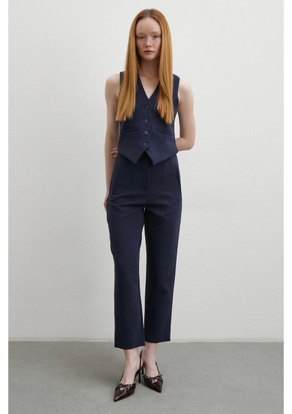 Önü Pensli Skinny Kumaş Pantolon Lacivert