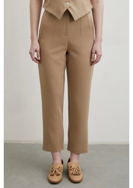 Önü Pensli Skinny Kumaş Pantolon Vizon fırsatları