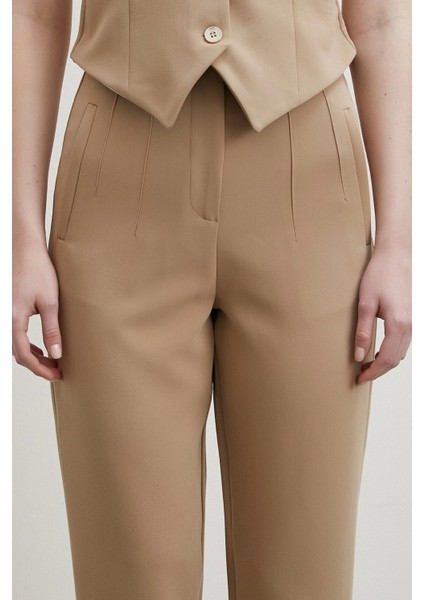 Önü Pensli Skinny Kumaş Pantolon Vizon indirimleri