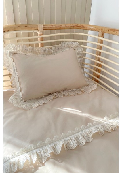 100X150 Sade Düz Fistolu/ Fırfırlı %100 Pamuklu Bebek / Çocuk Nevresim Takımı