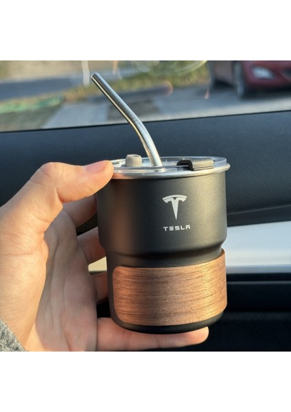 Tesla Logolu Sızdırmaz Kapaklı Pipetli Taşınabilir 300ML Matara (Yurt Dışından) fiyatları