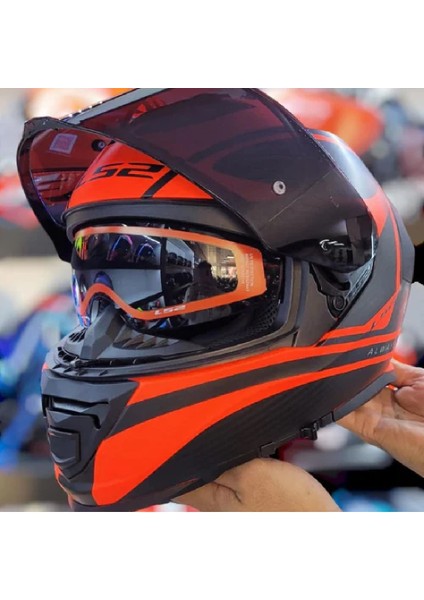 Storm 2 Dodger Neon Turuncu Kapalı Motosiklet Kaskı Siyah Camlı