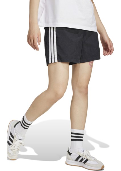 Kadın Siyah Şort Düz Desenli Rahat Kesim Yazlık Günlük Kullanım İçin fiyatları