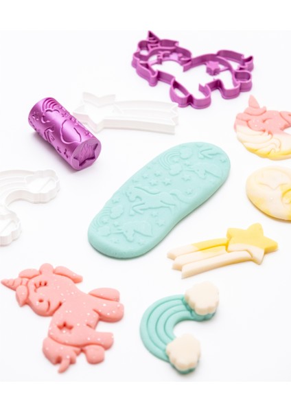 Doğal Oyun Hamuru Unicorn Dream Set 4*150GR, Kalıp, Damga Roller, Ahşap Mini Merdane modelleri