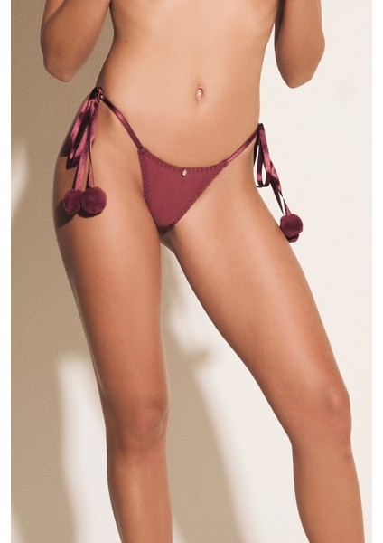 Ponpon Şifon Wine Girl Nakışlı Külot fırsatları