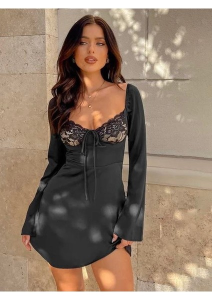 Femına Uzun Kollu Dantel Detaylı Mini Elbise