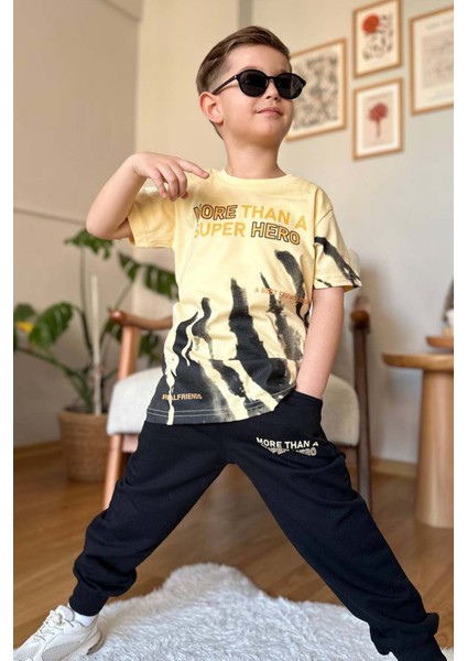 Erkek Çocuk More Than Yazı ve Eskitme Yazı Baskı Detaylı T-Shirt Sarı Eşofman Takım