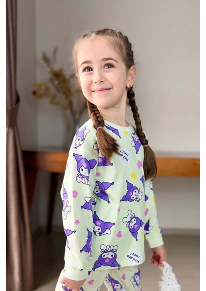 Kız Çocuk Kuromi Karakter Baskılı Açık Yeşil Pijama Takımı fırsatları