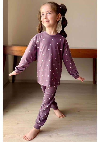 Kız Çocuk Bilekleri Manşetli Papatya Desenli Mor Pijama Takımı