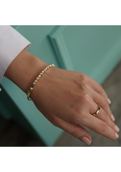 Dorikalı Küp Altın Kelepçe modelleri