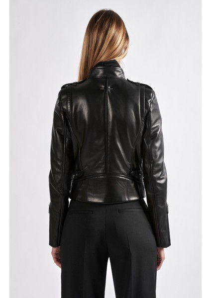 Kruvaze Yaka Fermuarlı Siyah Deri Ceket modelleri