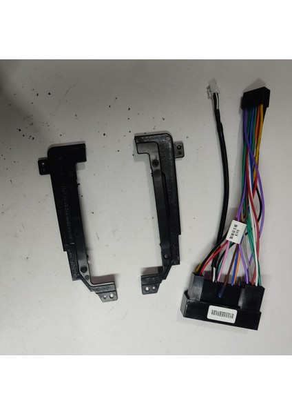 Hyundai Elentra 2011/2012 9 Inç 6-64 modelleri