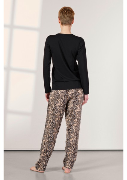 Kadın Siyah Dantel Omuz Detaylı Leopar T-Shirt Pijama Takımı 25K4038 fiyatları