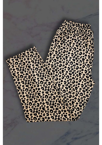 Leopar Desenli Gömlek Yaka Cepli Süet Pijama Takımı indirimleri