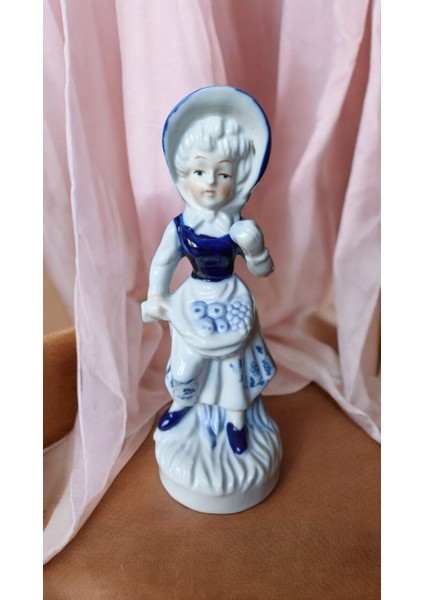 Vintage Porselen Kız Biblo & 18 cm