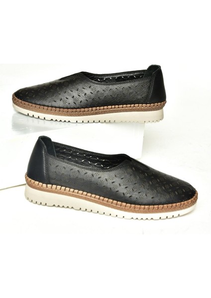 U555300203 Siyah Comfort Ortopedik Taban Kadın Ayakkabı