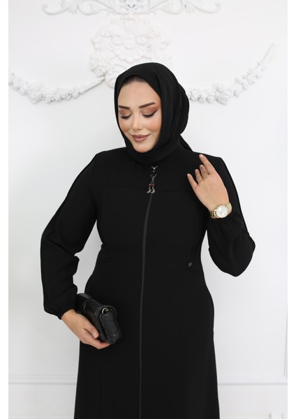 Tesettür Siyah Spor Düğme Detaylı Fermuarlı Büyük Beden Kadın Ferace - Şeyma Ferace fiyatları