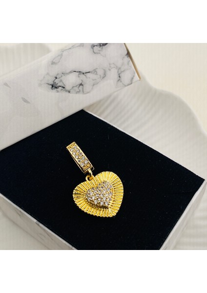 Ajda Charm Ajda Bilezik Charmı Zirkon Taşlı Kalp2 Model Gold