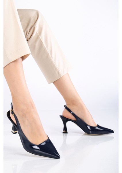 Nomi Topuklu Rugan Ayakkabı Lacivert fiyatları
