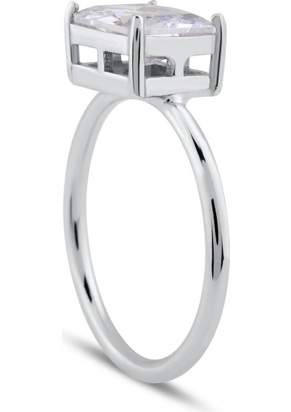 Kubik Zirconia Taşlı Baget Kesim Tektaş Yüzük fiyatları