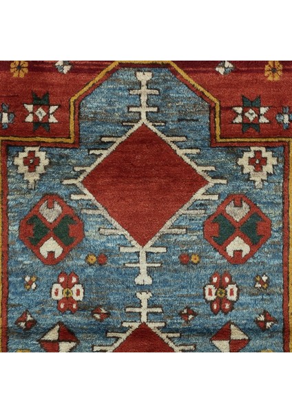 113 x 157 cm Eski El Dokuması Yünlü Türk Halısı. Türünün tek örneği namaz halısı. Yün. TEK1865