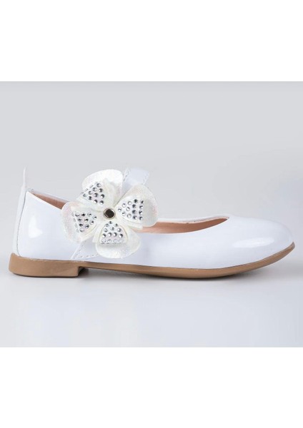 Kız Çocuk Beyaz Yonca Bantlı Babet