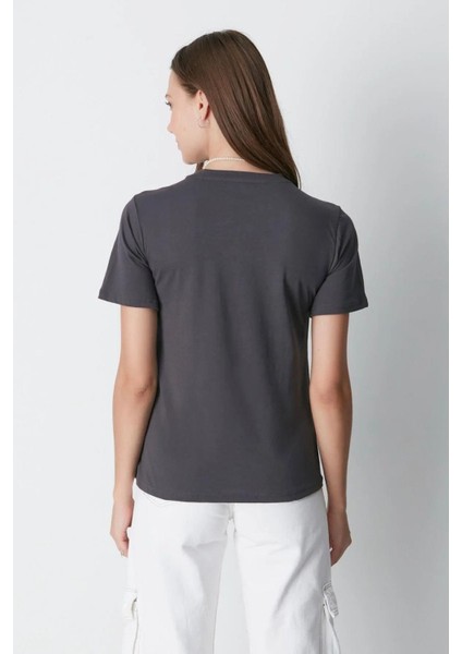 %100 Pamuk Süper Kalite Kadın Tişört Düz Renk Füme Bisiklet Yaka Organik Pamuk Penye T-Shirt fırsatları